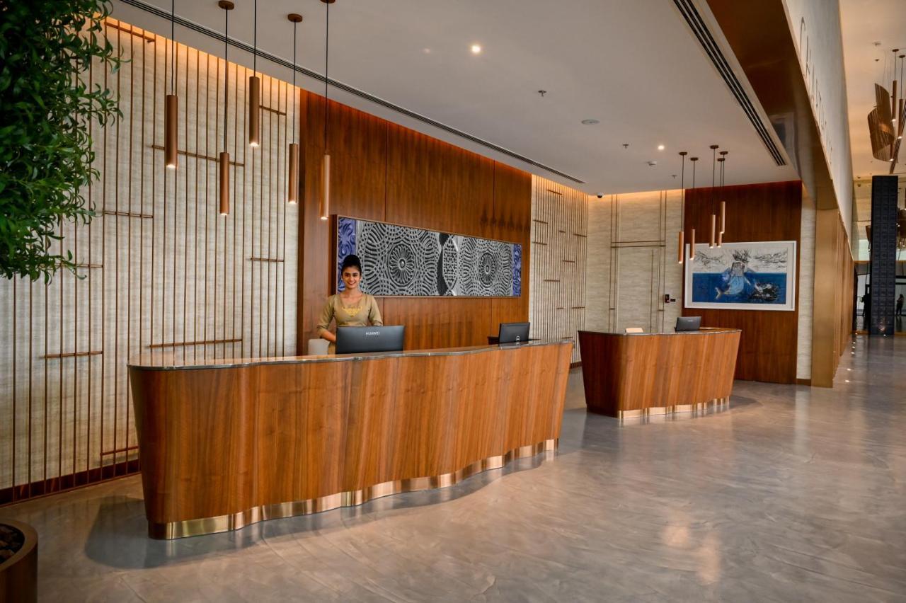 Hotel Charthouse Bahrain Manama Exterior foto The lobby of the hotel