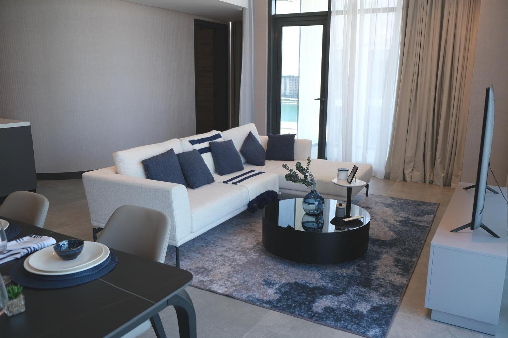 Hotel Charthouse Bahrain Manama Exterior foto Living room